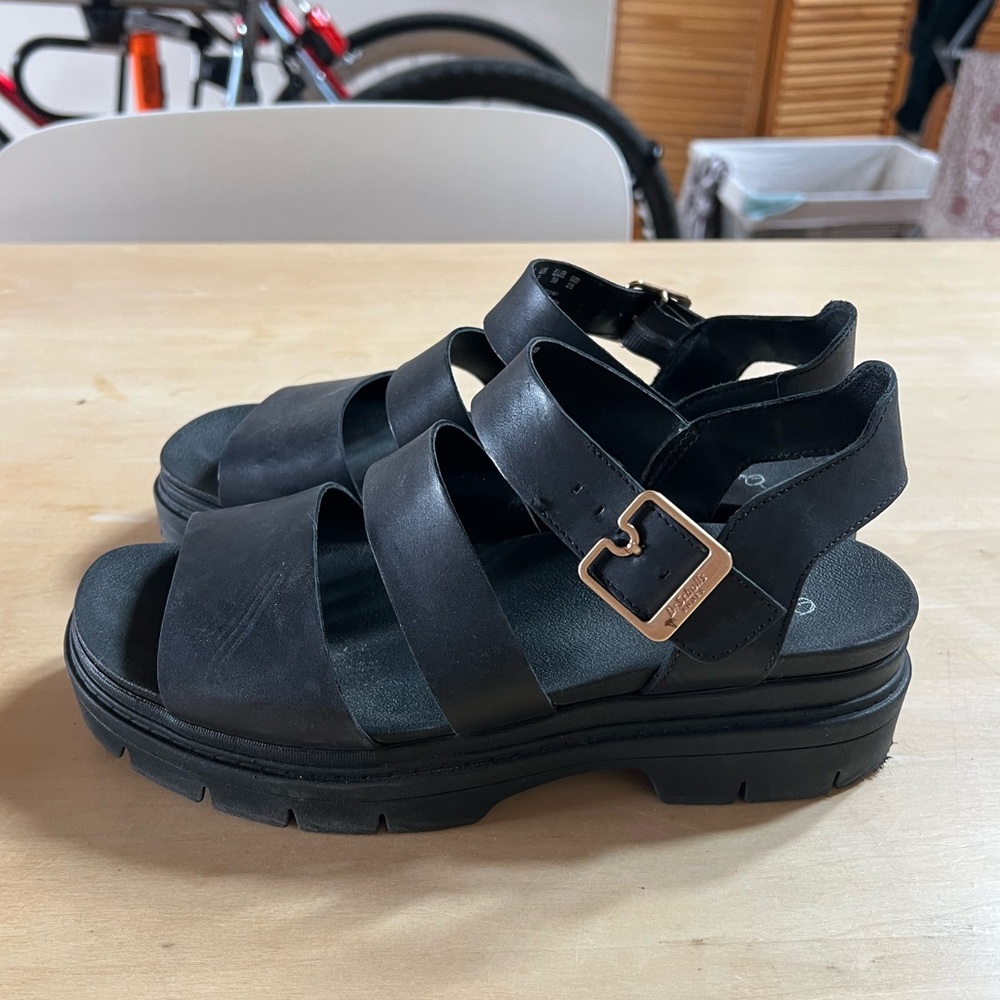 Dr Scholl’s Trekkie Chunky Black Sandal Size 8